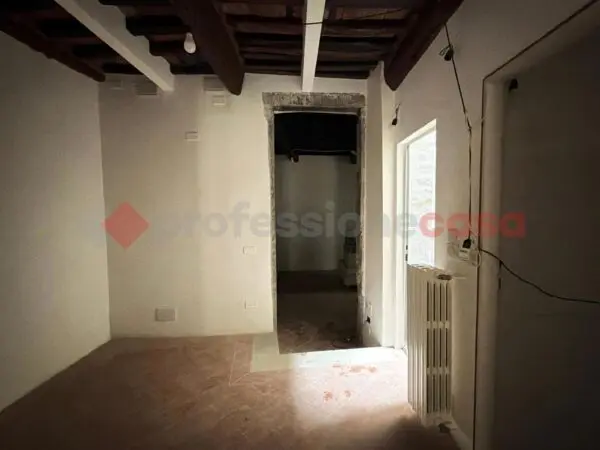 Negozio via Dei Redi 19, Arezzo
