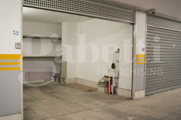 Appartamento via Scommegna, Barletta