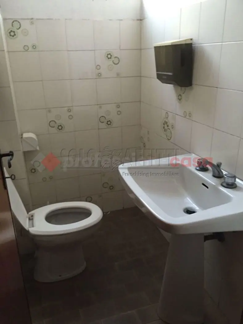 Immagine per Magazzino in affitto a Arezzo via Calamandrei