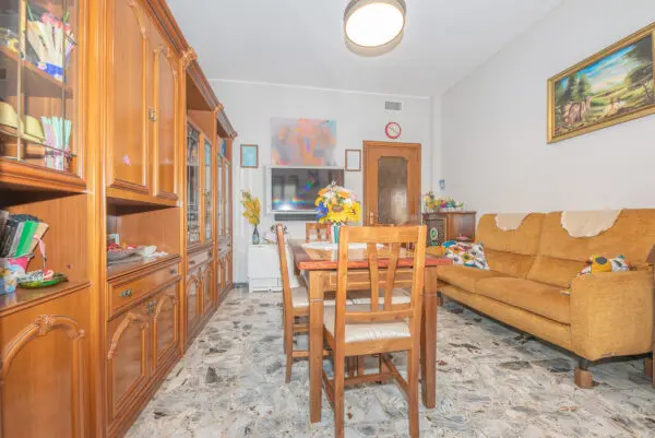 Appartamento via Po 12, Rivoli