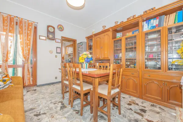 Appartamento via Po 12, Rivoli