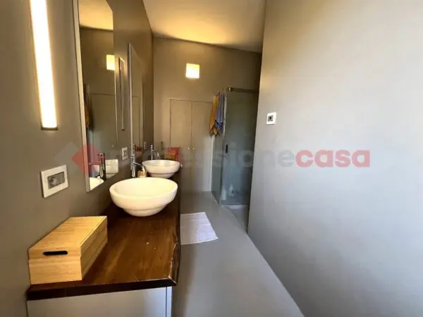 Appartamento via Pisano 20, Verona