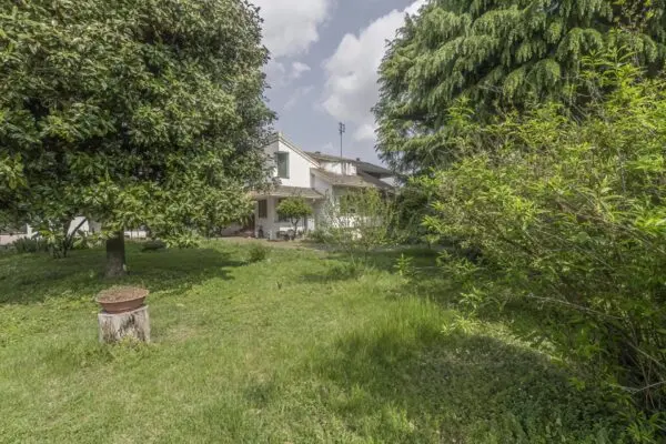 Villa via Silvio Pellico, San Gillio