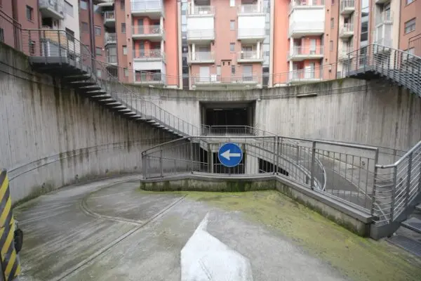 Box via Defendente De Ferrari, Torino