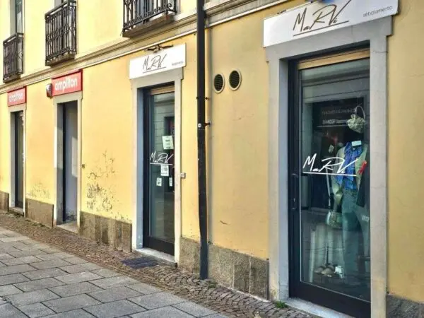 Negozio via Giovanni Lupo 60, Grugliasco