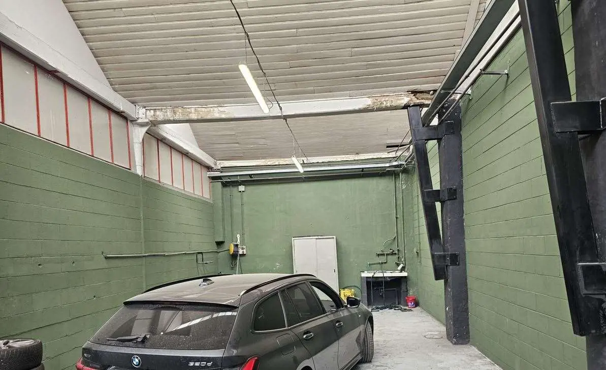 Immagine per Capannone in vendita a Torino via Lucento 81