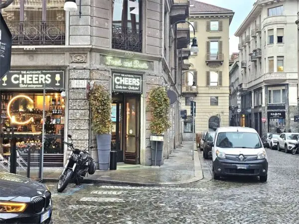 Negozio via Giovanni Botero 16, Torino