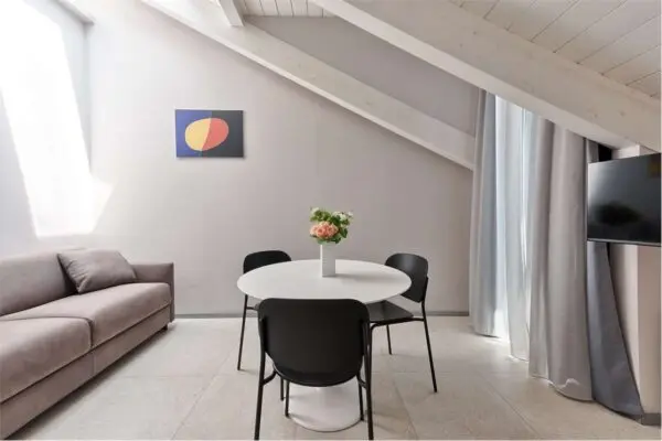 Appartamento via Padova 58, Torino