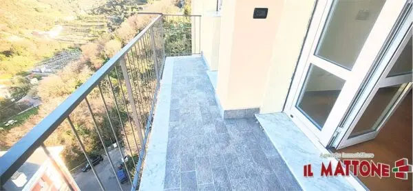 Appartamento via Stassano, Genova