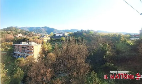 Appartamento via Stassano, Genova