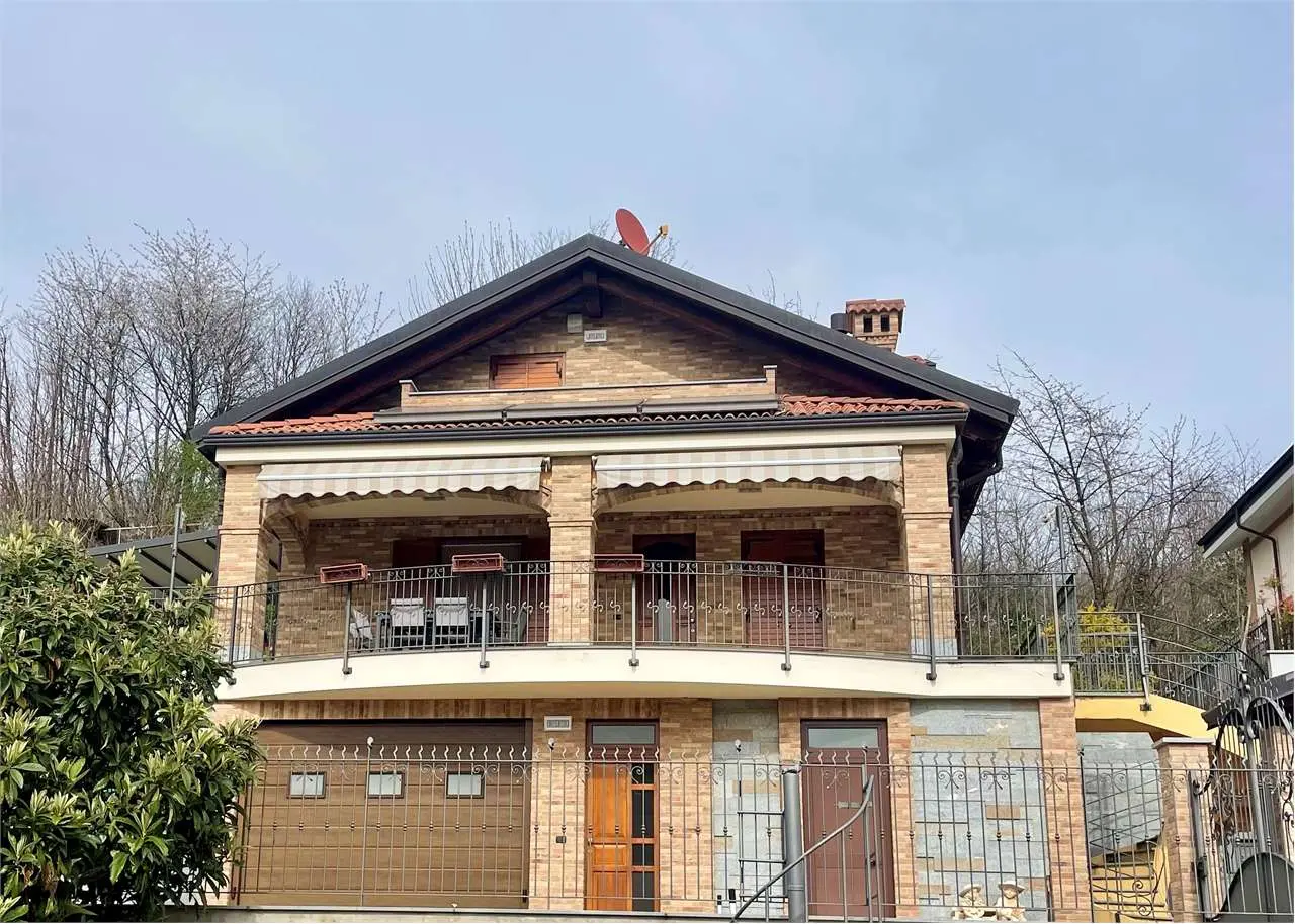 Immagine per Villa in vendita a Trana via Ugo Foscolo
