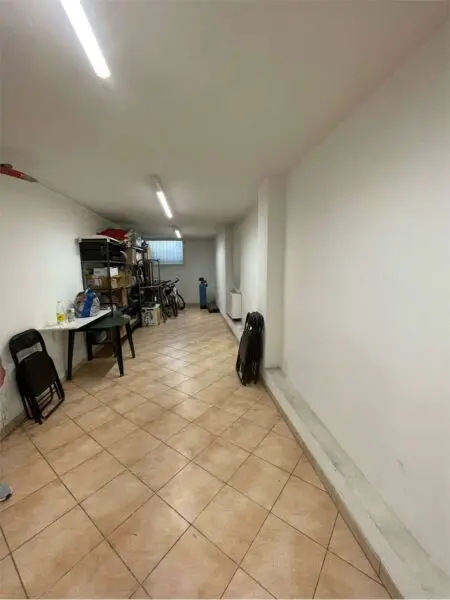 Negozio corso Alcide De Gasperi 71, Rivoli