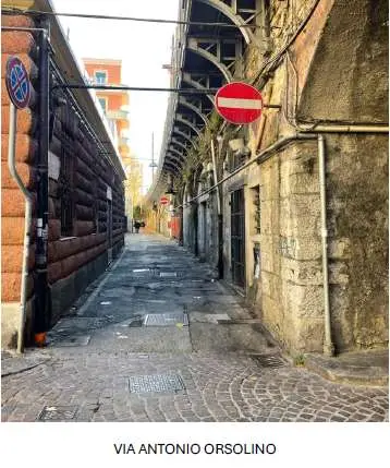 Garage via Antonio Orsolino 8, Genova