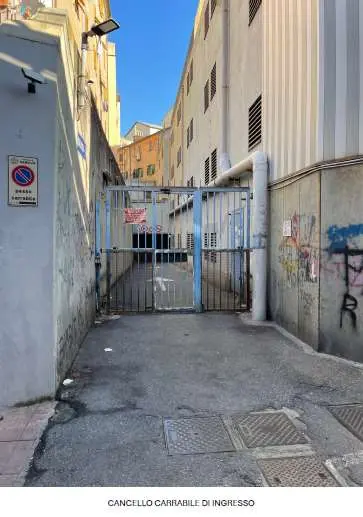 Garage via Antonio Orsolino 8, Genova