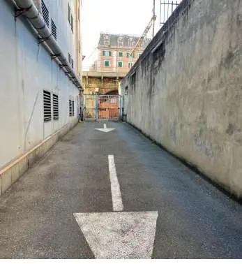 Garage via Antonio Orsolino 8, Genova