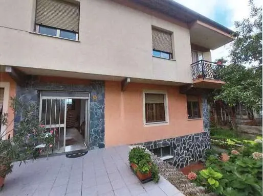 Stabile - Palazzo via Lanrosso Inferiore 5, Quiliano