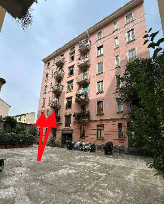 Immagine per Appartamento in asta a Milano via Teodosio 60