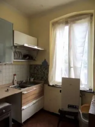 Immagine per Appartamento in asta a Genova via Antonio Pellegrini 11