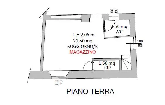 Appartamento 2, Altare