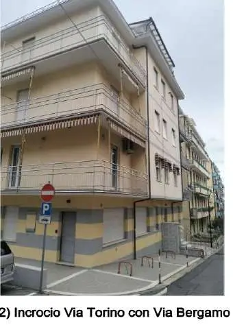 Appartamento via Bergamo 5, Laigueglia
