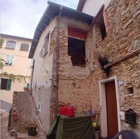 Rustico via Ruffini 137, Dolcedo