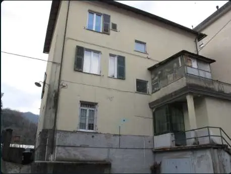 Appartamento via Fratelli Canepa 48, Serra Riccò