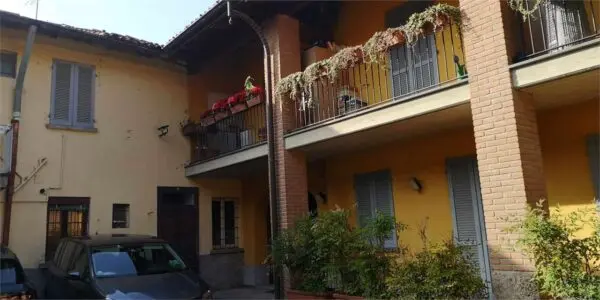 Appartamento 24, Arcore