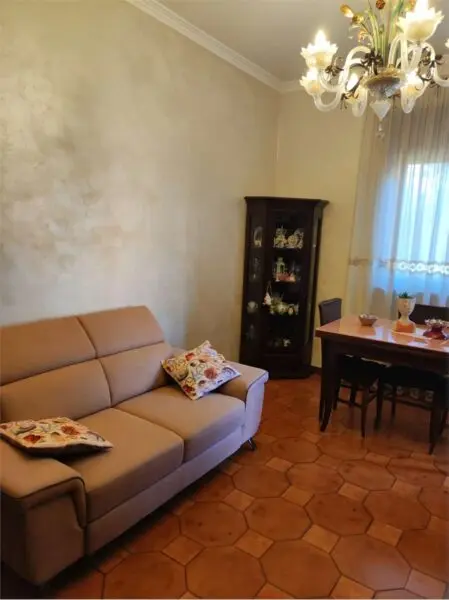 Appartamento via La Pira, Collegno