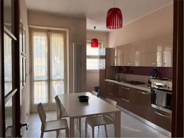 Appartamento 32, Rivoli