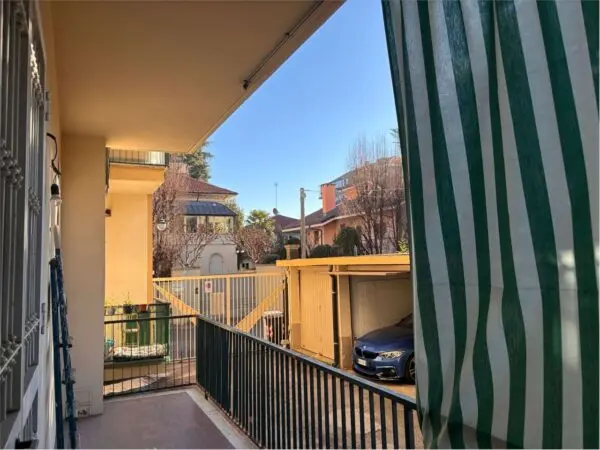 Appartamento 32, Rivoli