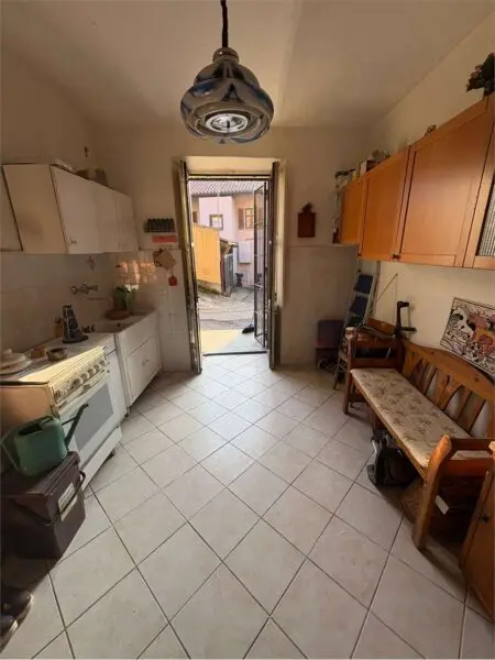 Appartamento via Principe Della Cisterna 25, Reano