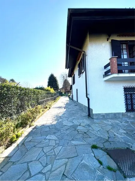 Villa via Brandizzo 6, Rivoli