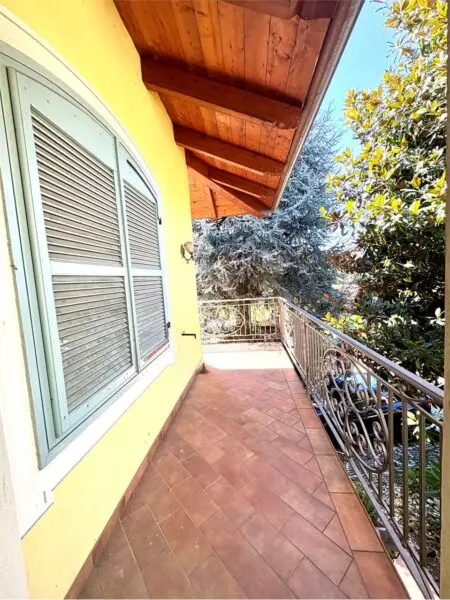 Villa via Rivoli 36, Rosta