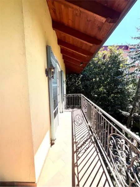 Villa via Rivoli 36, Rosta