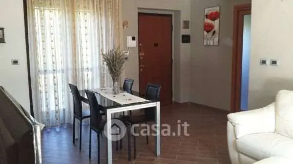 Villa strada Romana, Caselette