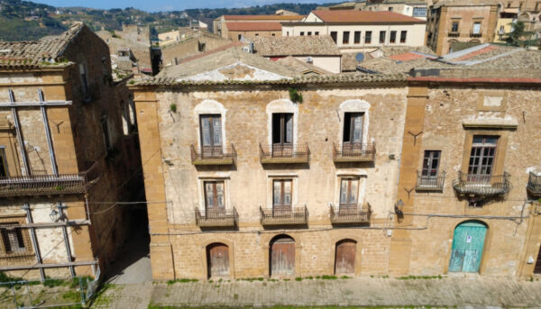 Palazzo via Piano Carcere, Piazza Armerina
