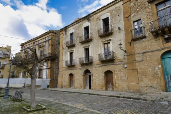 Palazzo via Piano Carcere, Piazza Armerina