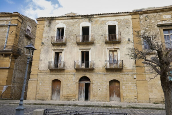 Palazzo via Piano Carcere, Piazza Armerina