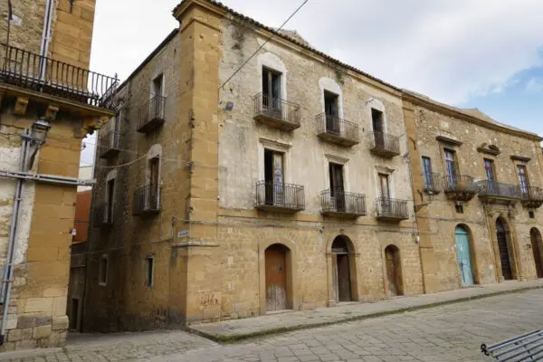 Palazzo via Piano Carcere, Piazza Armerina