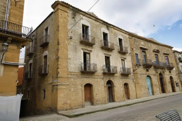 Palazzo via Piano Carcere, Piazza Armerina