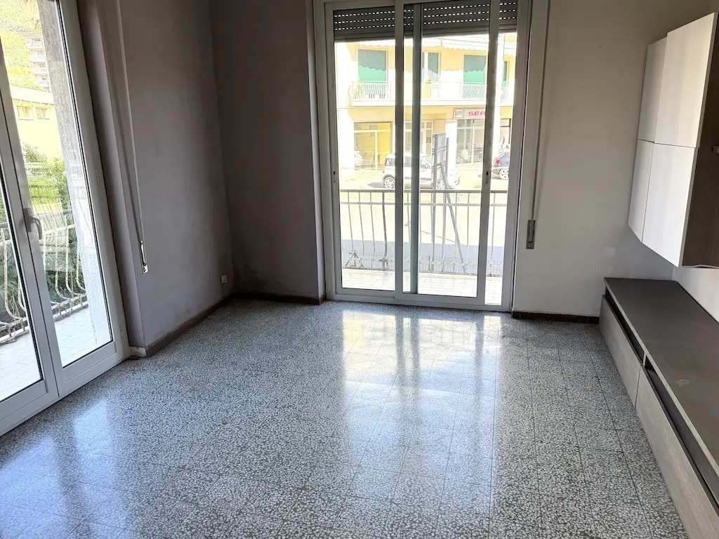 Immagine per Quadrilocale in vendita a Taggia via Aurelia Ponente 77