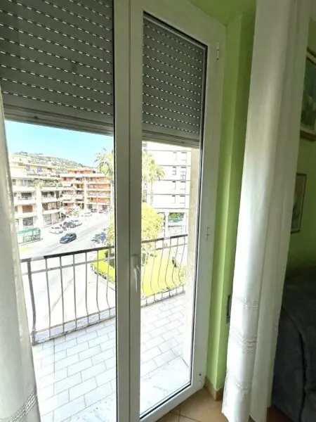 Quadrilocale via Aurelia Ponente 77, Taggia
