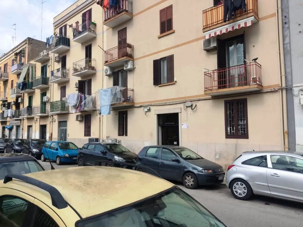 Immagine per Bilocale in vendita a Bari via Don Bosco 5