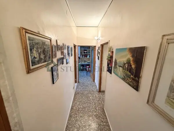 Trilocale via Michele Fiorino 38, Bari