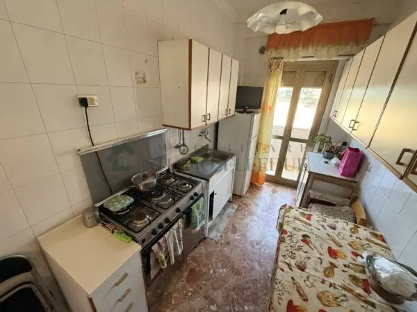 Bilocale via Napoli 244, Bari