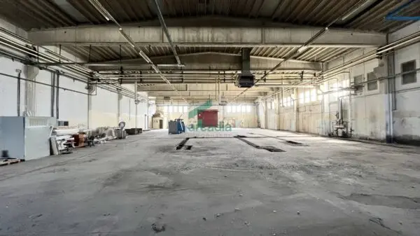Industriale via Sp 231, Bitonto