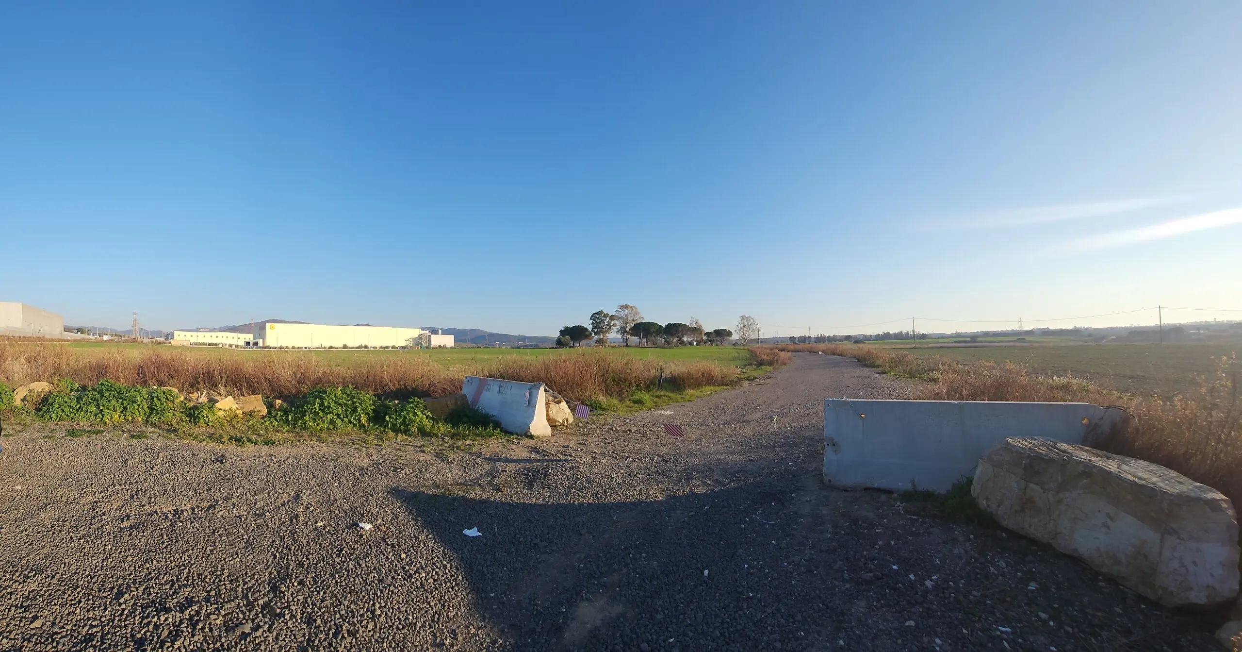 Immagine per Industriale in vendita a Tarquinia strada Vicinale Di Scorticagatti 8