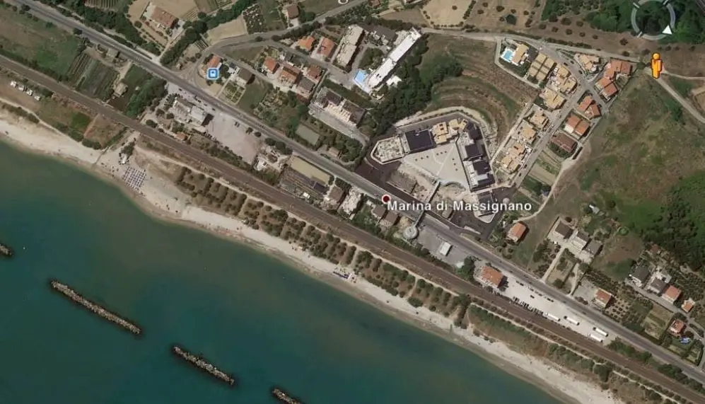 Immagine per Industriale in vendita a Massignano via Marina Di Massignano