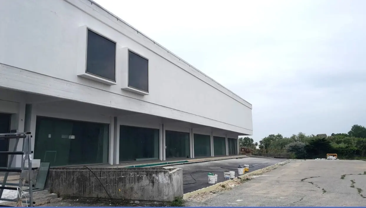 Locale Commerciale strada Delle Macchie 97, San Benedetto Del Tronto