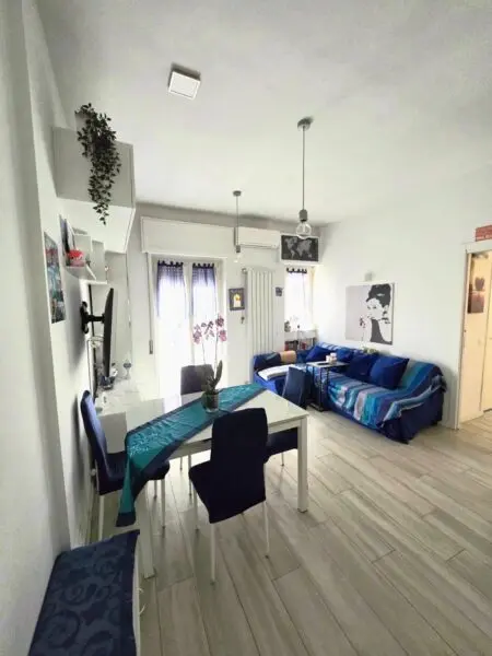 Monolocale via Ferentino, Roma